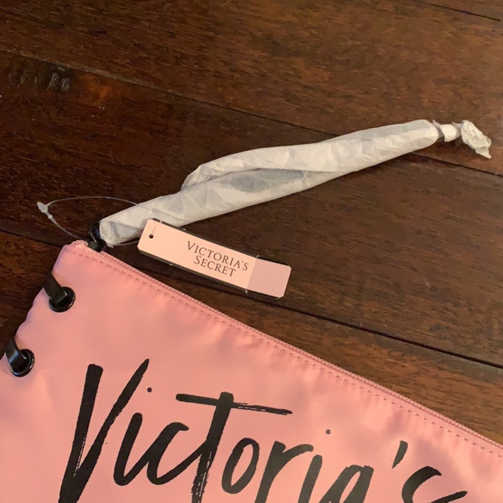 Victoria’s Secret Pink & Black Zip Pouch New!!! - Picture 3 of 8